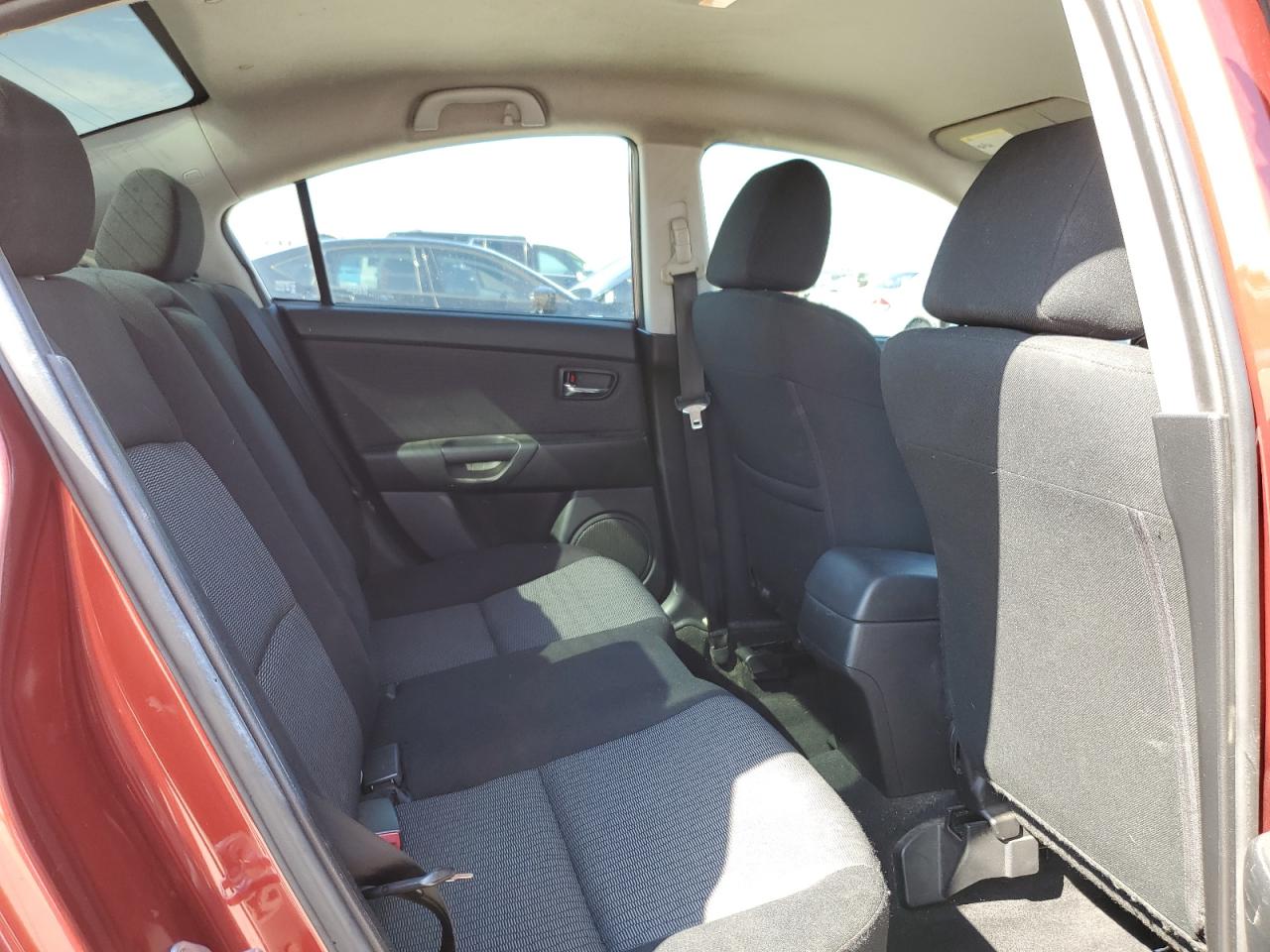 2009 Mazda 3 - Image 10