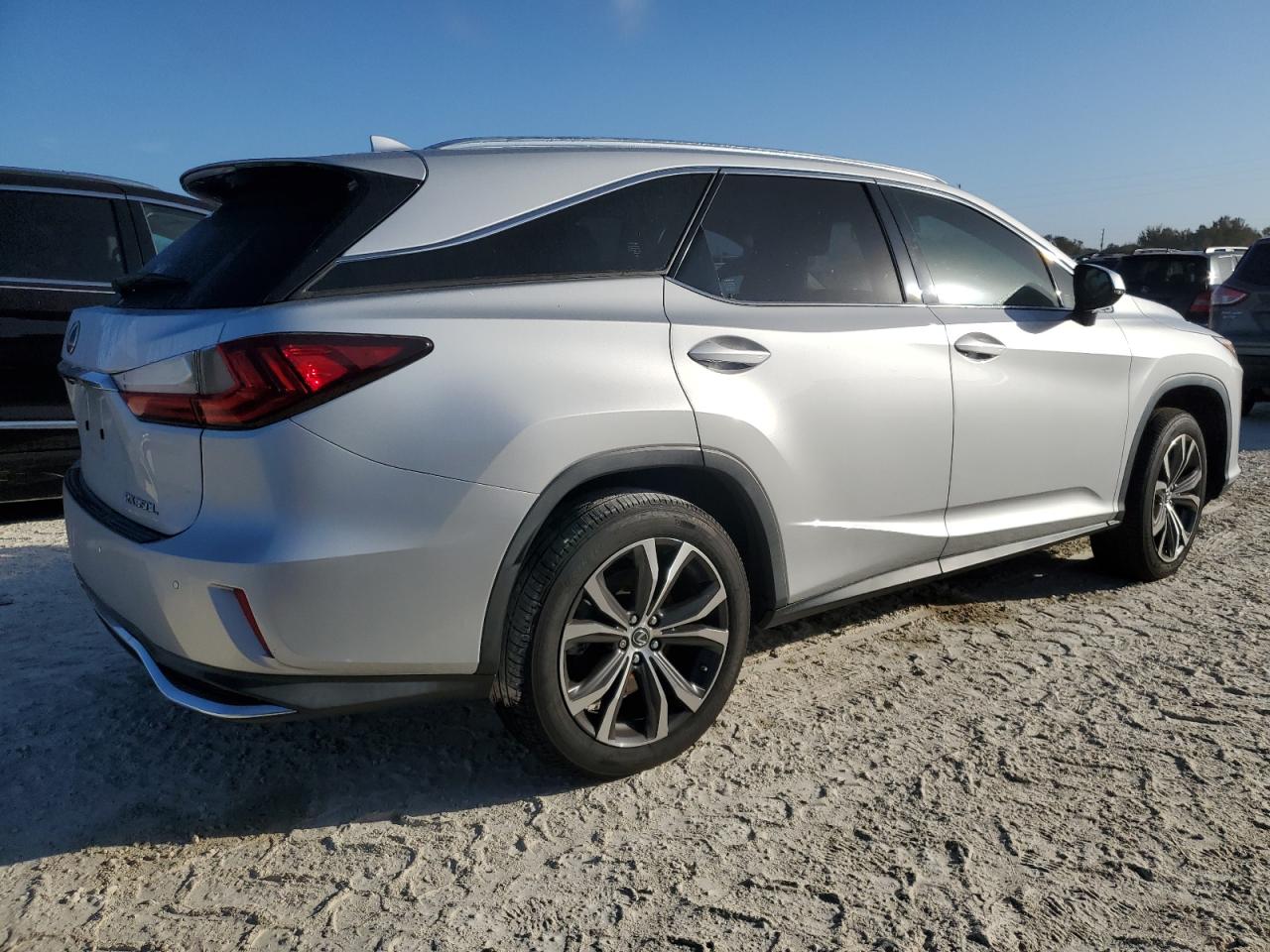 2018 Lexus Rx 350 L VIN: JTJDZKCA0J2008111 Lot: 76985524