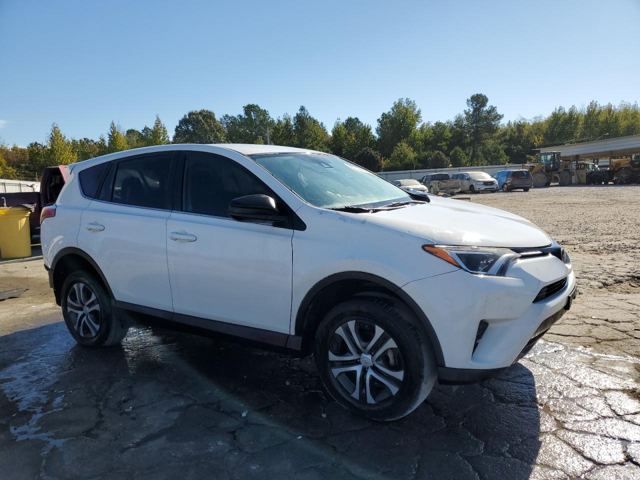 2018 Toyota RAV 4 - Image 4