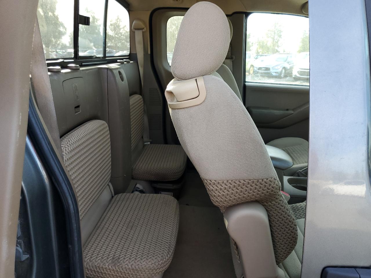 2006 Nissan Navara (Frontier) - Image 10