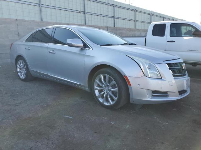 Седаны CADILLAC XTS 2016 Серебристый