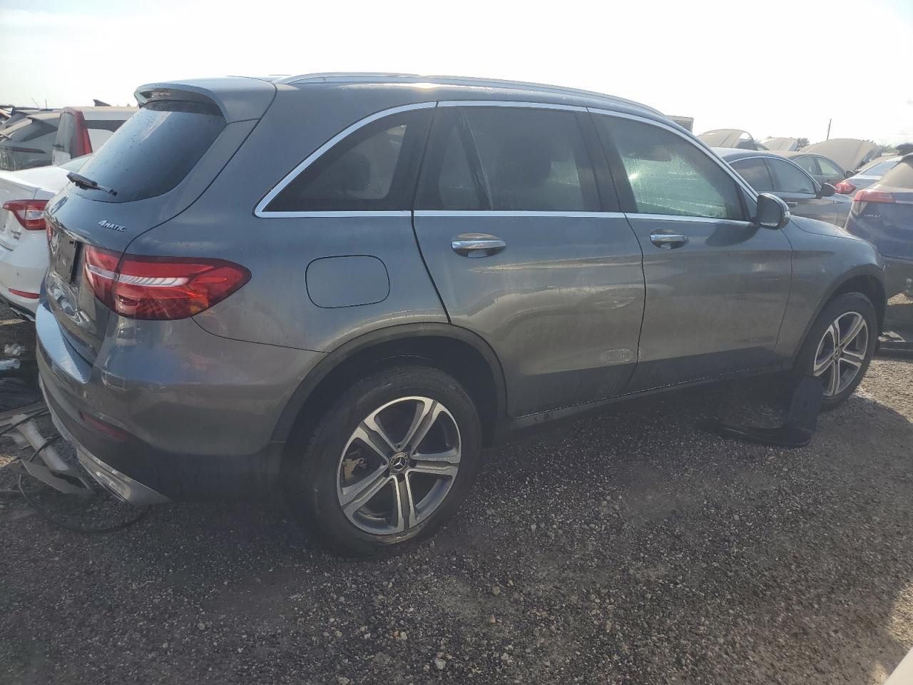 2018 Mercedes-Benz GLC - Image 3