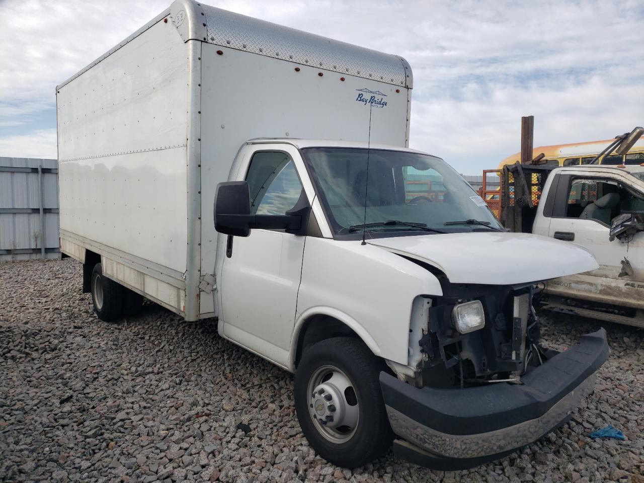 2017 Chevrolet Express - Image 4