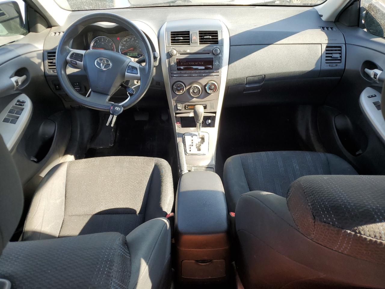 2011 Toyota Corolla - Image 8
