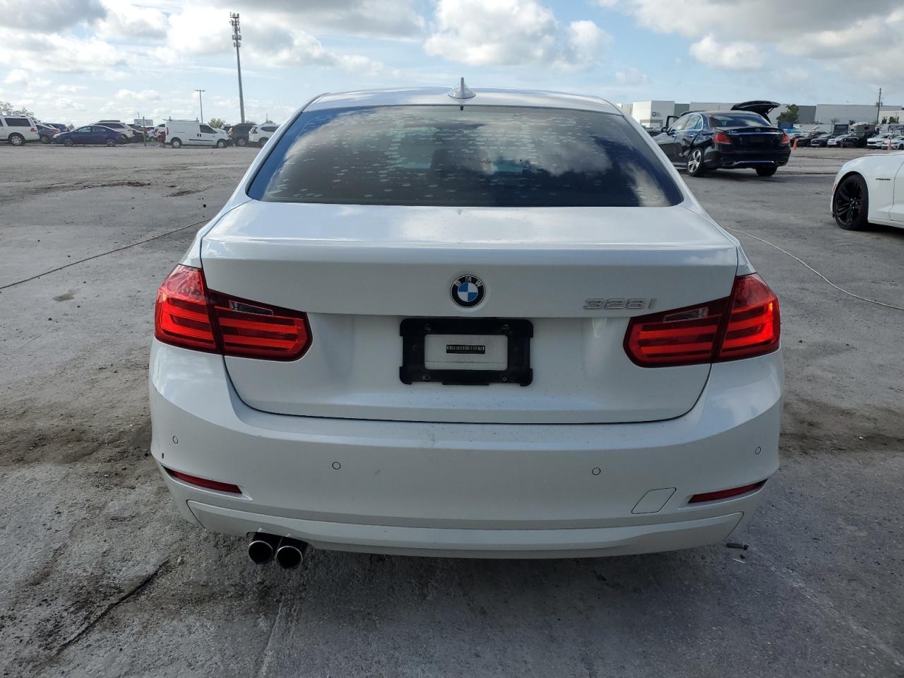 2014 BMW 328 I VIN: WBA3A5G53ENP31716 Lot: 74272514