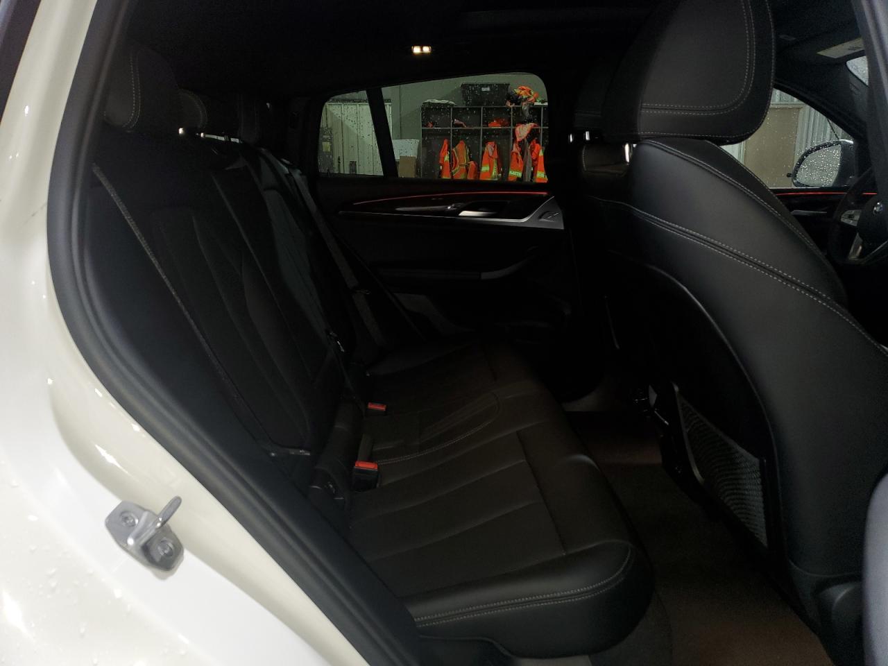 2024 BMW X4 - Image 11