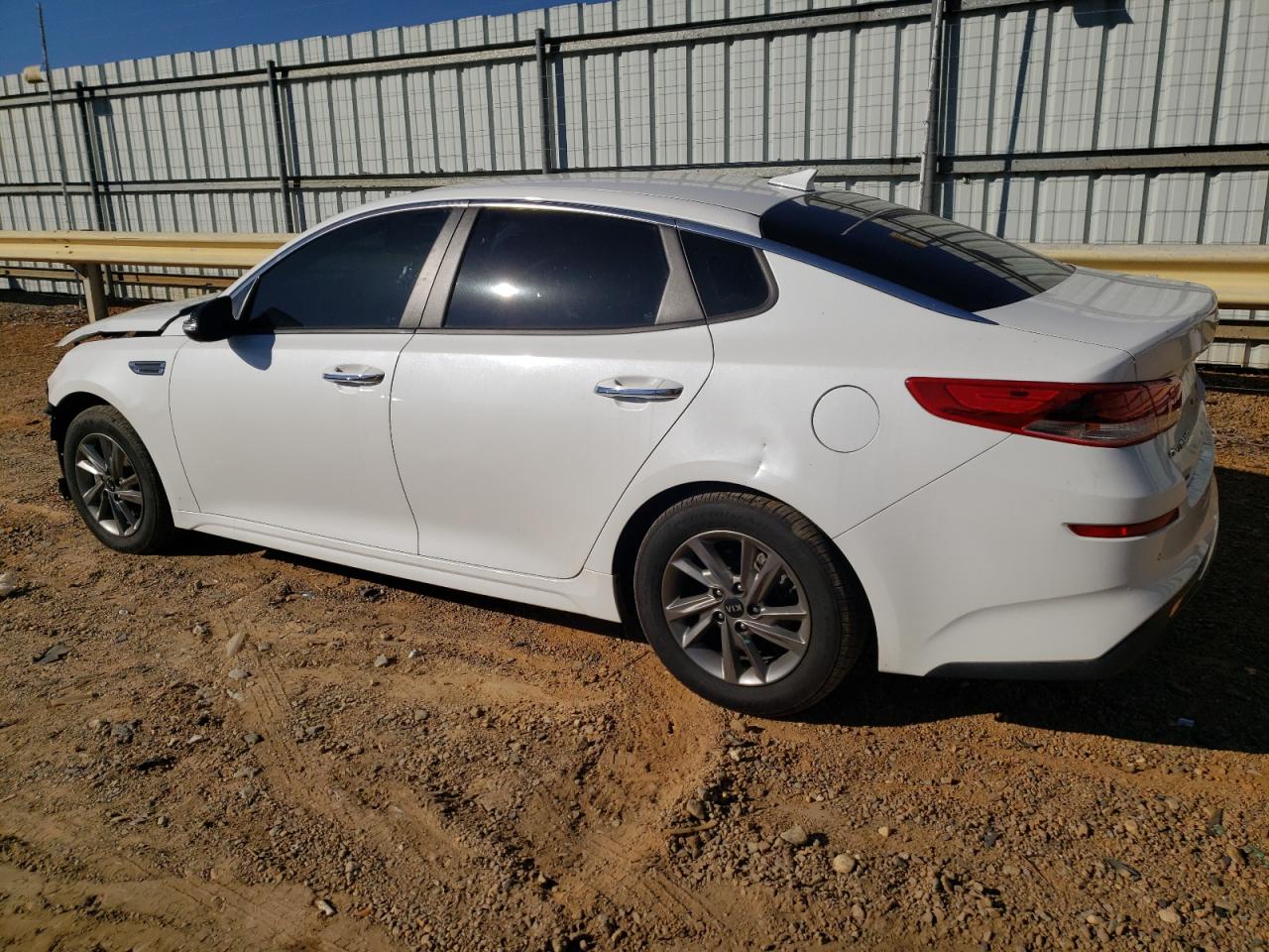 2020 Kia Optima - Image 2