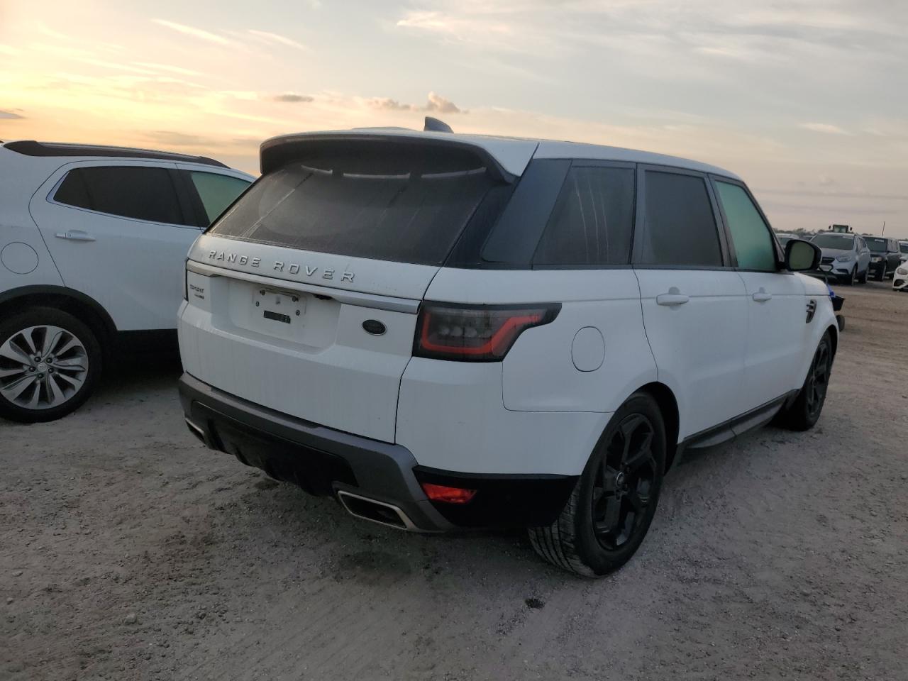 2018 Land Rover Range Rover Sport Hse VIN: SALWR2RV8JA699988 Lot: 75201954