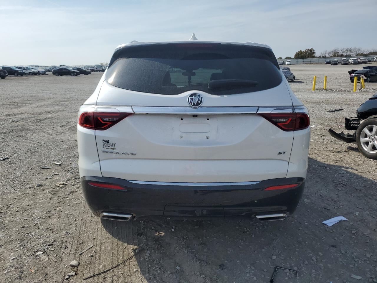 2022 Buick Enclave - Image 6