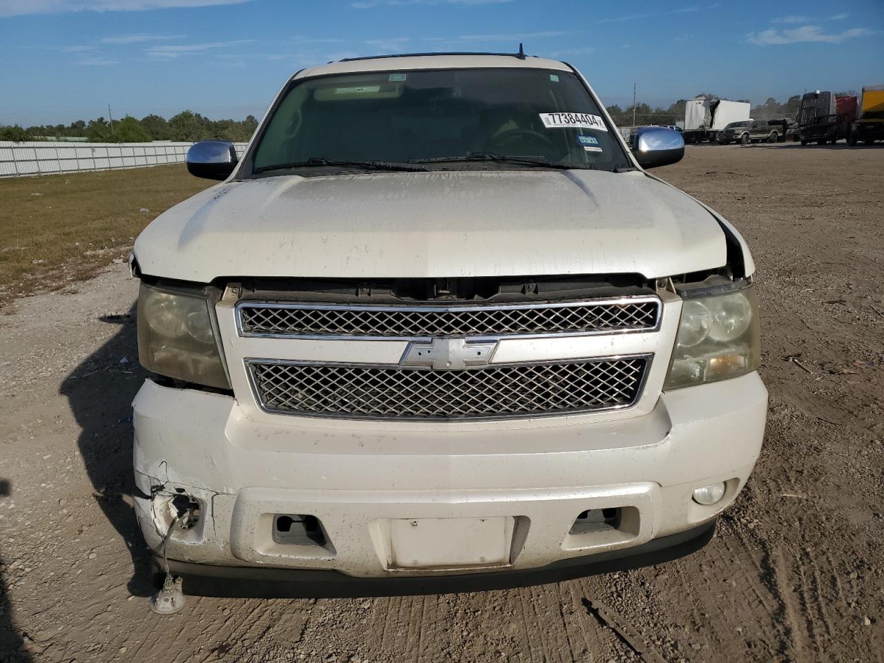 2010 Chevrolet Tahoe - Image 5