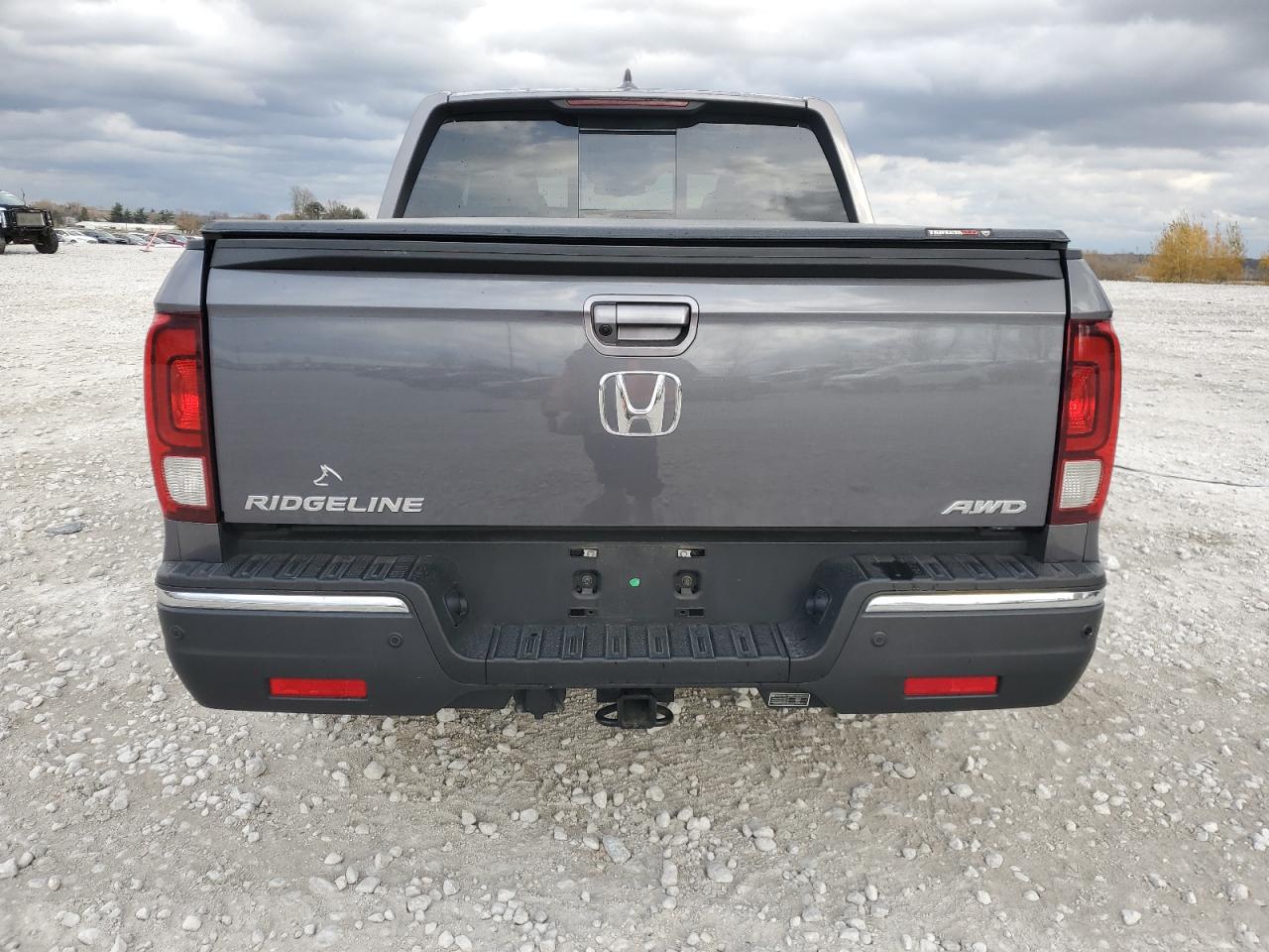 2018 Honda Ridgeline Rtl VIN: 5FPYK3F70JB015501 Lot: 78828324