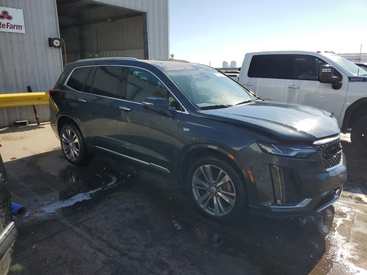2020 Cadillac XT6 - Image 4