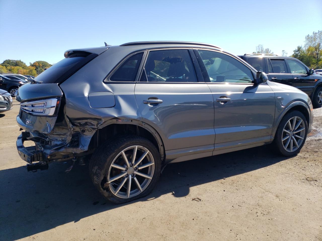 WA1GCCFS2HR002947 2017 Audi Q3 Prestige