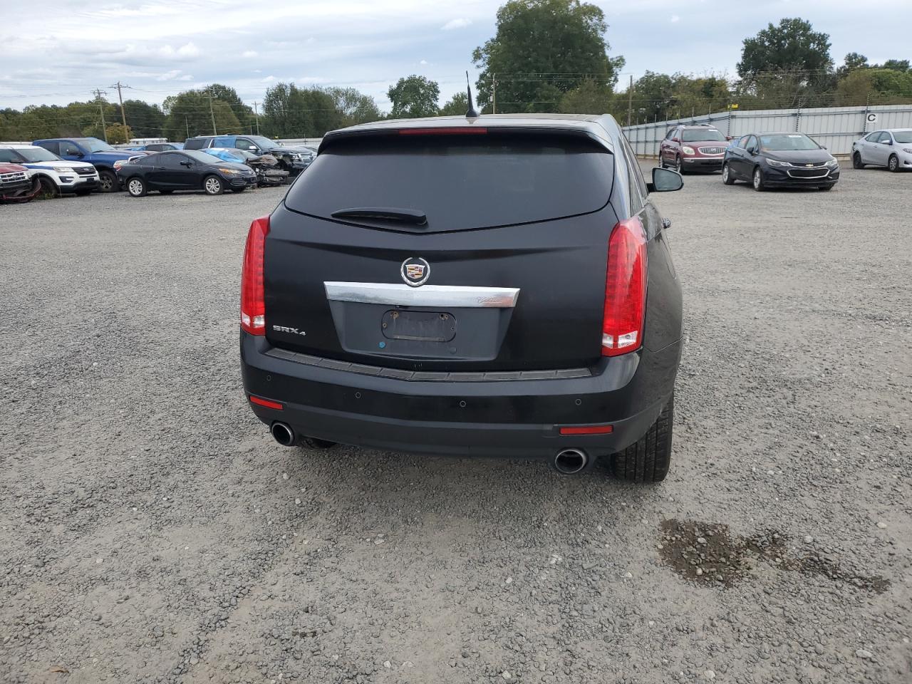 2010 Cadillac SRX - Image 6