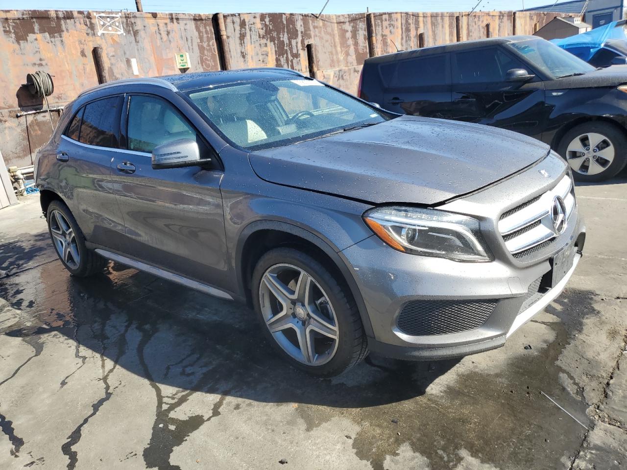 VIN WDCTG4EB4FJ103204 2015 MERCEDES-BENZ GLA-CLASS no.4