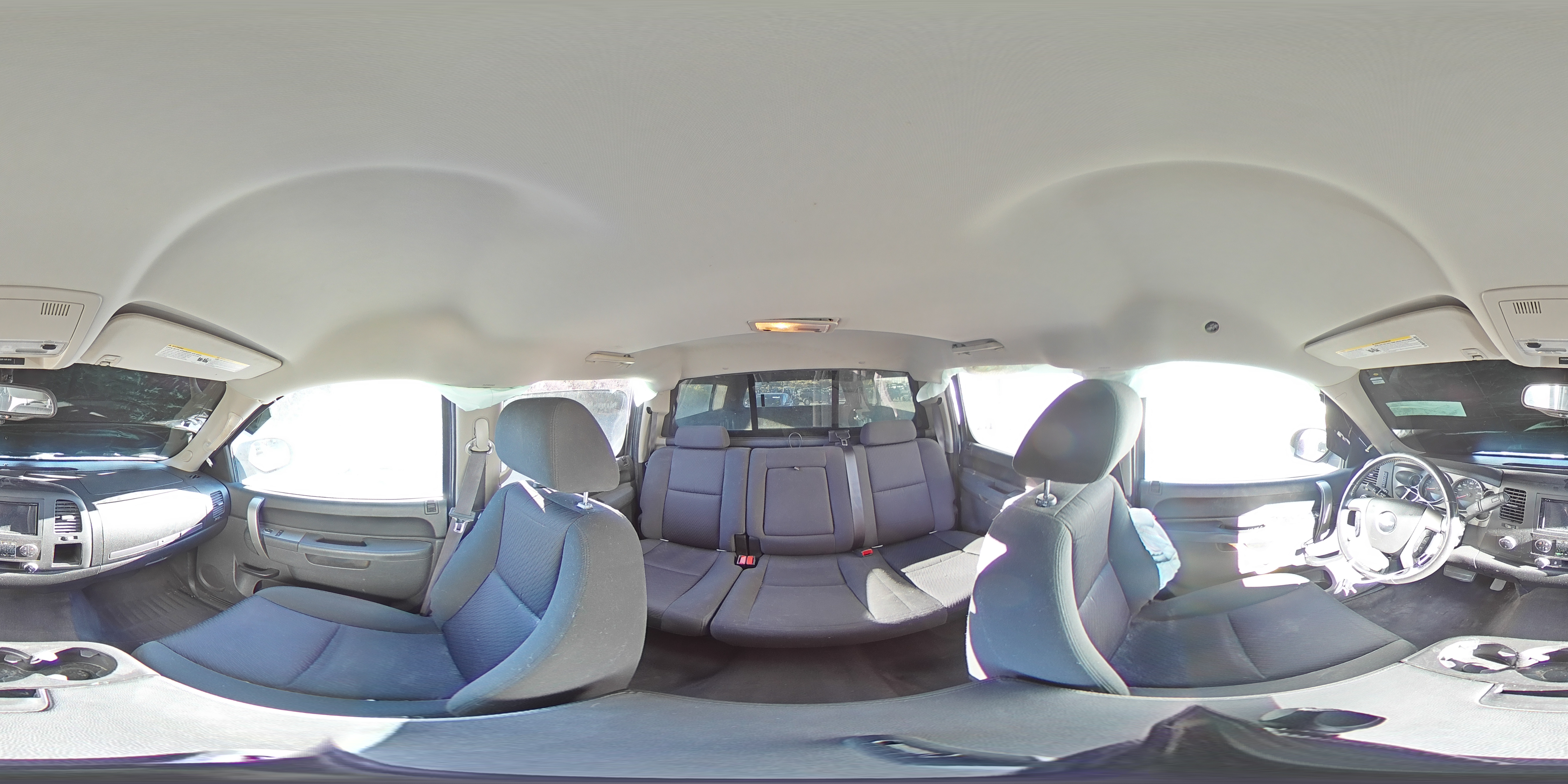 2013 Chevrolet Silverado - Image 15
