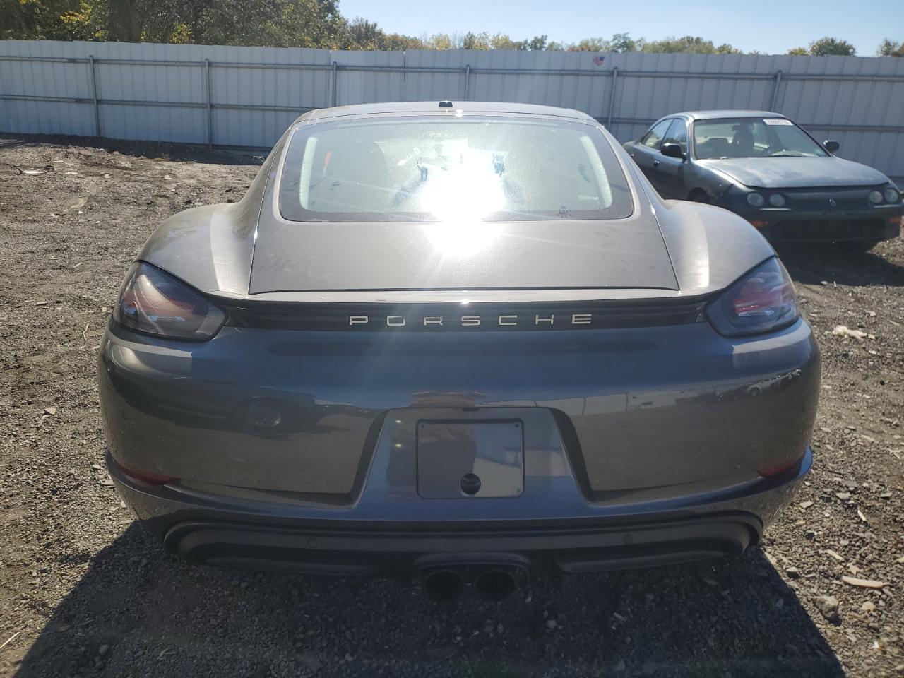 WP0AA2A80KS261380 2019 Porsche Cayman Base