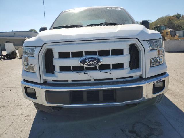 Пикапы FORD F-150 2015 Белы