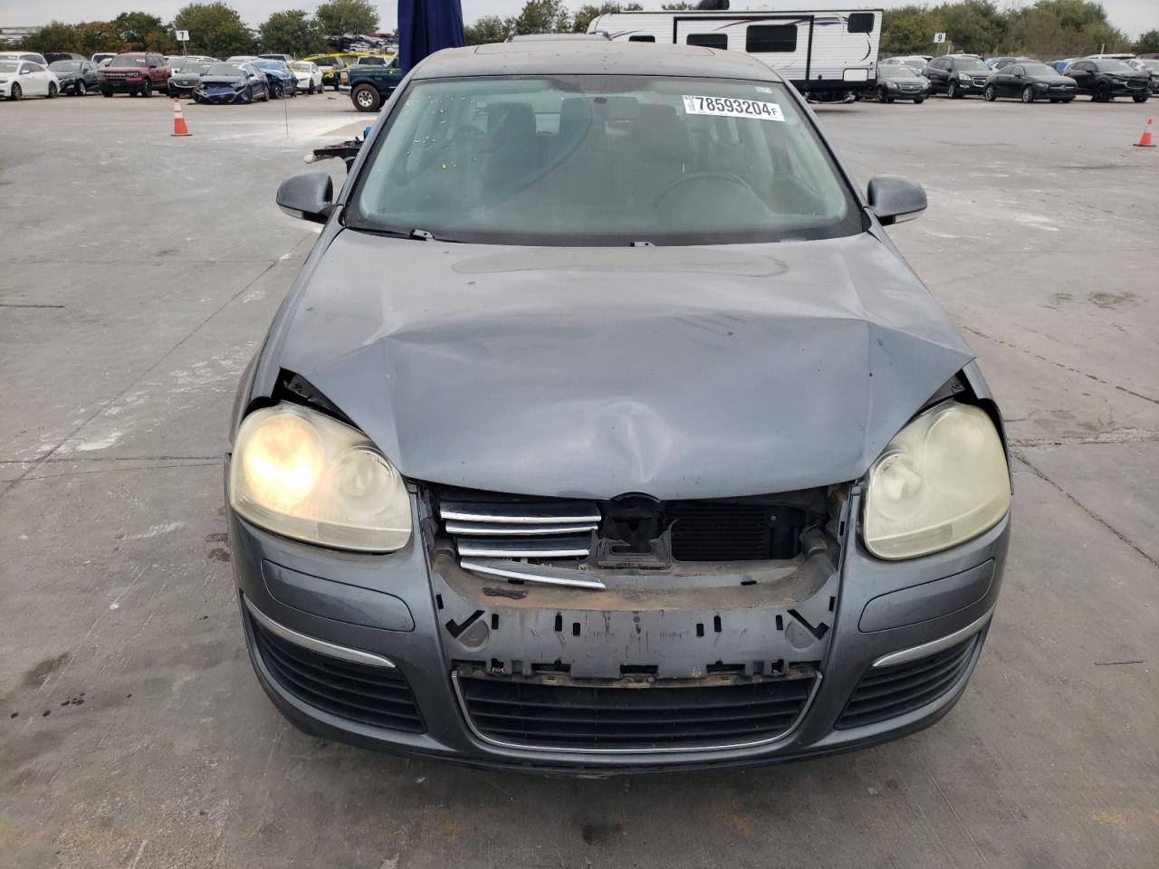 2008 Volkswagen Jetta - Image 5