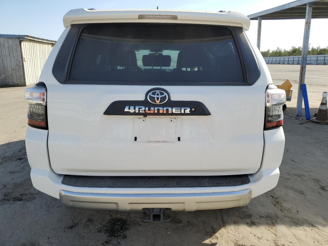 2017 Toyota 4Runner Sr5/Sr5 Premium VIN: JTEBU5JR6H5479185 Lot: 75534844