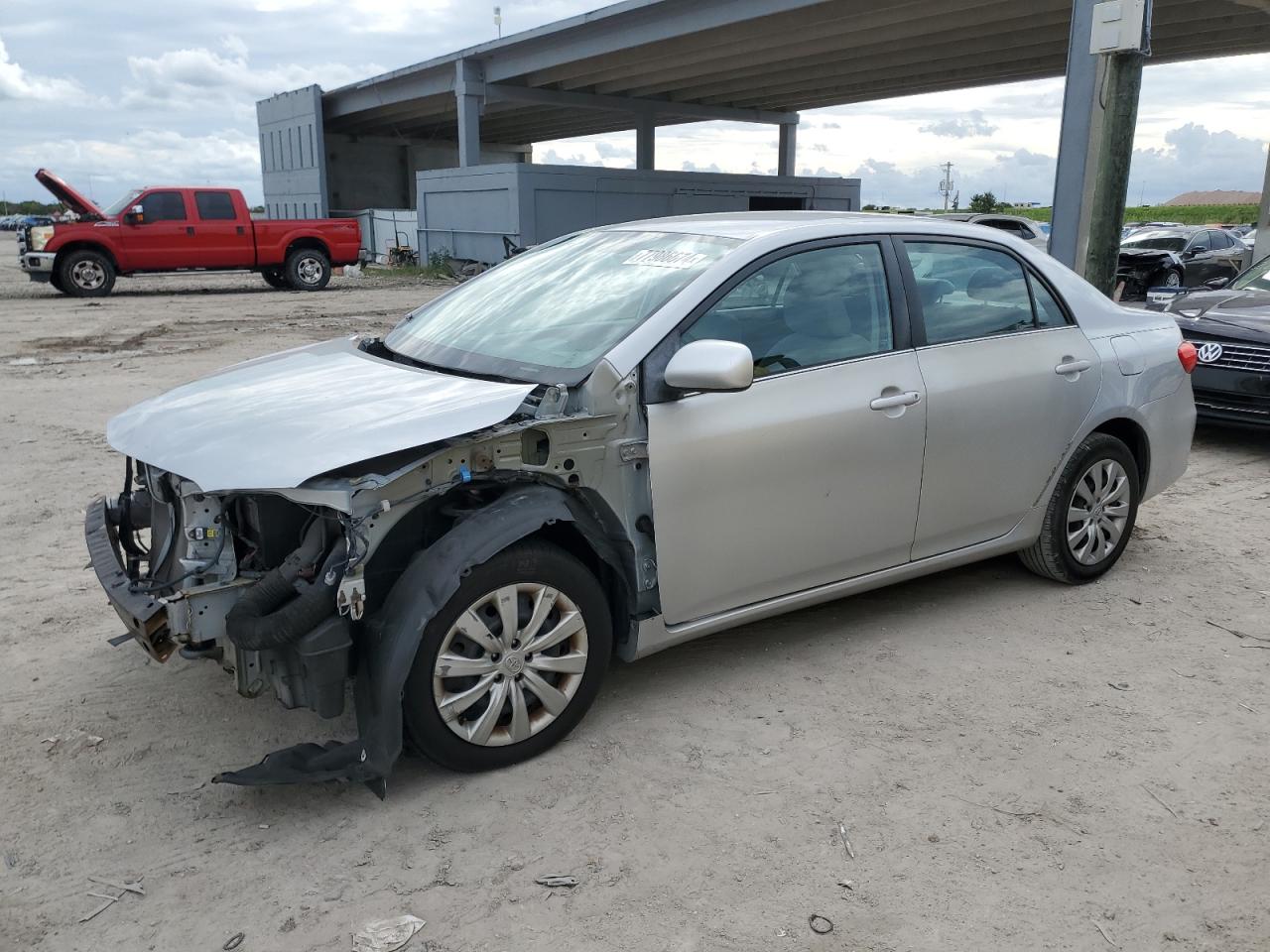 2013 Toyota Corolla Base VIN: 2T1BU4EE4DC102728 Lot: 77986674