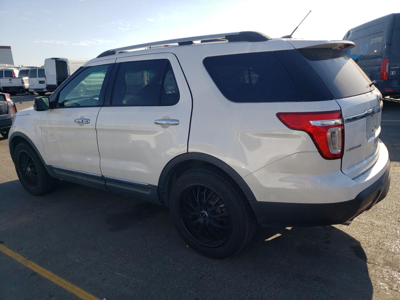 2011 Ford Explorer - Image 2