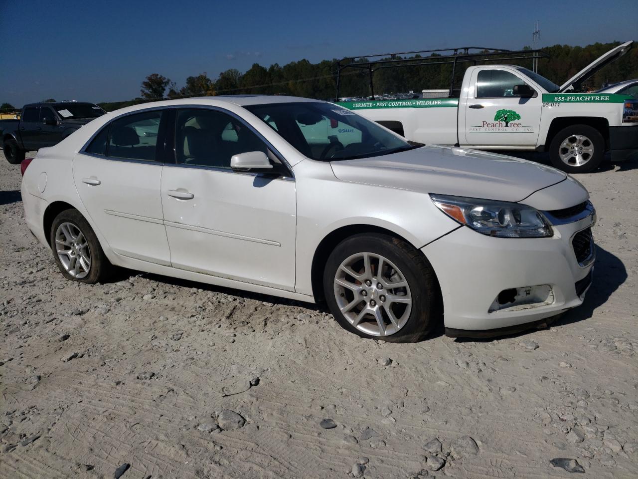 2015 Chevrolet Malibu - Image 4