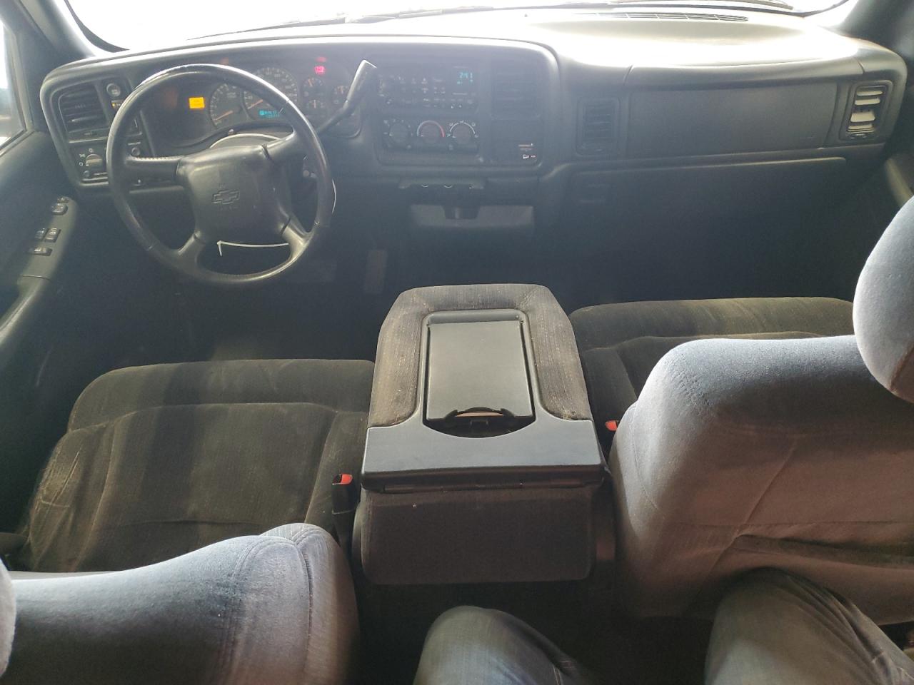 1999 Chevrolet Silverado - Image 8