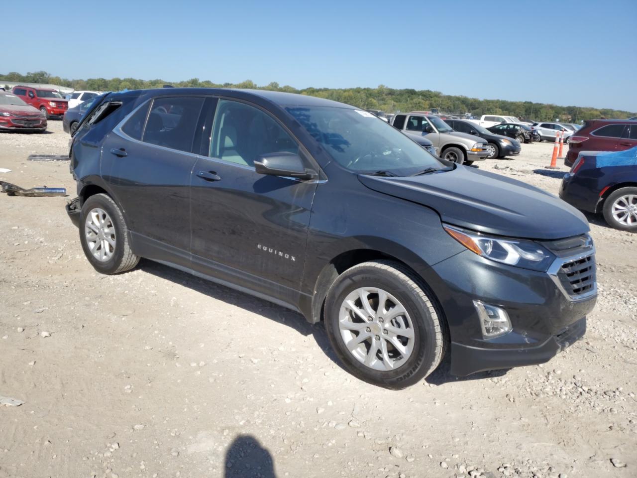 VIN 3GNAXKEV9KS676269 2019 CHEVROLET EQUINOX no.4