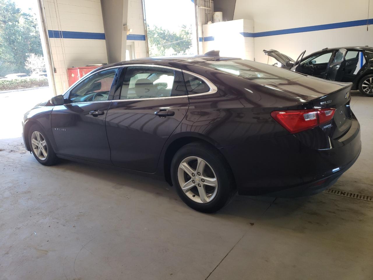 1G1ZC5ST1LF059698 2020 CHEVROLET MALIBU - Image 2