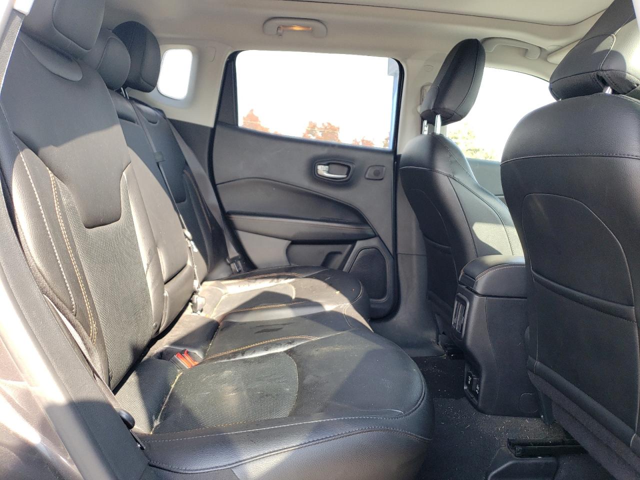 2021 Jeep Compass - Image 11