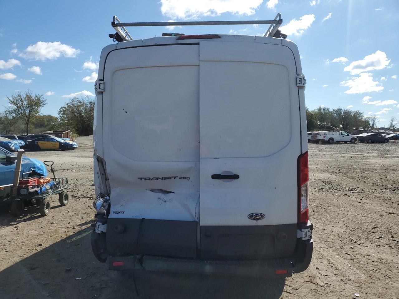 2015 Ford Transit T-250 VIN: 1FTNR2CM8FKA03604 Lot: 76456654