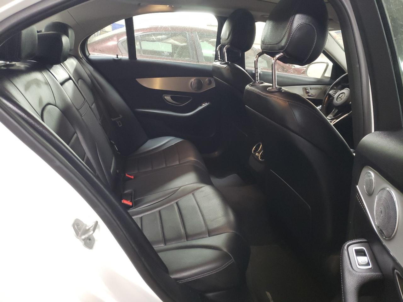 2016 Mercedes-Benz C-klasse - Image 10