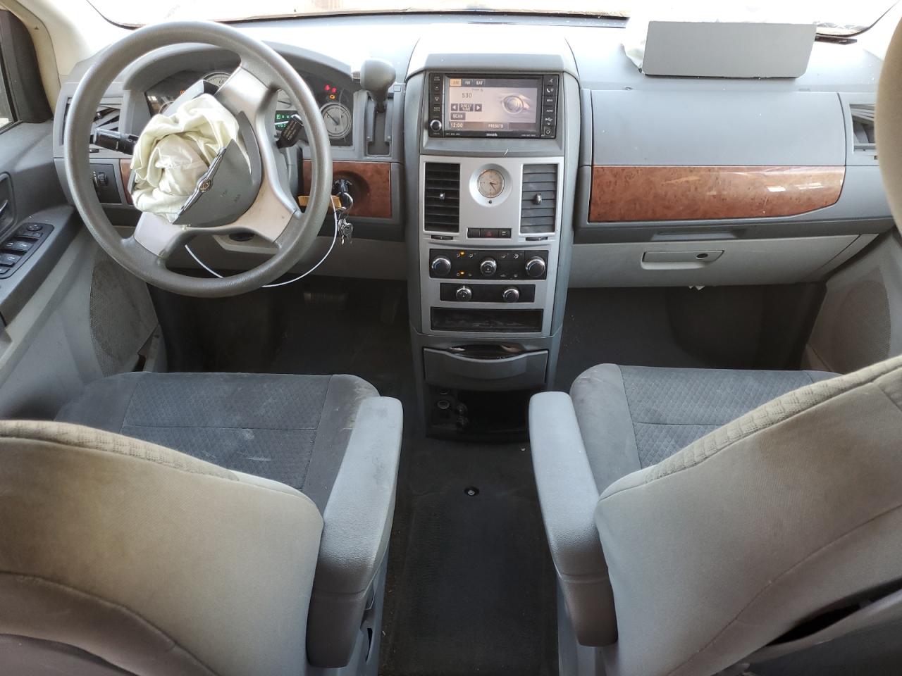 2009 Chrysler Town & Country Lx VIN: 2A8HR44E79R626257 Lot: 76979374