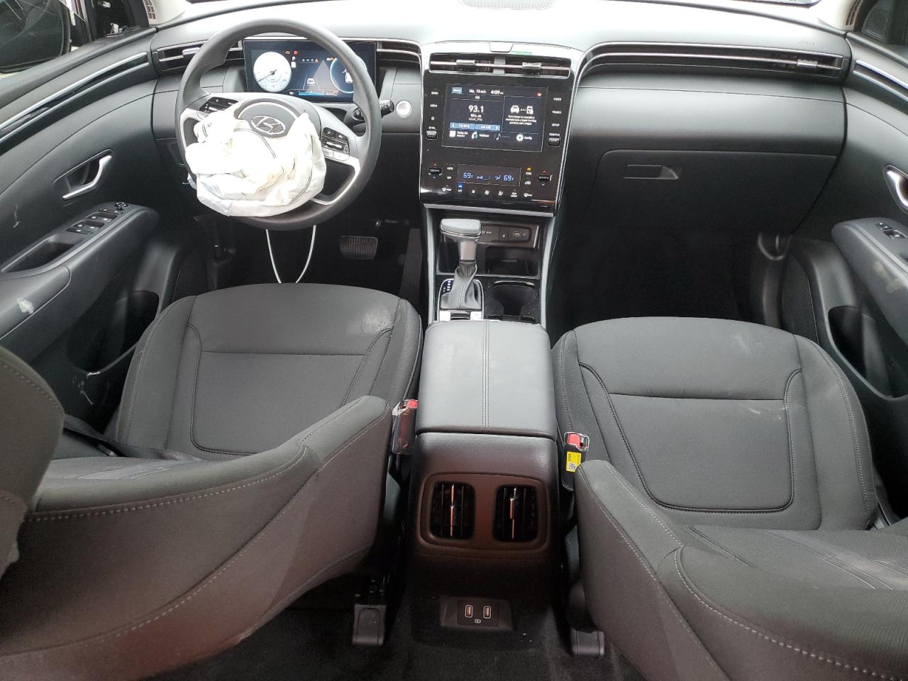 2024 Hyundai Tucson - Image 8