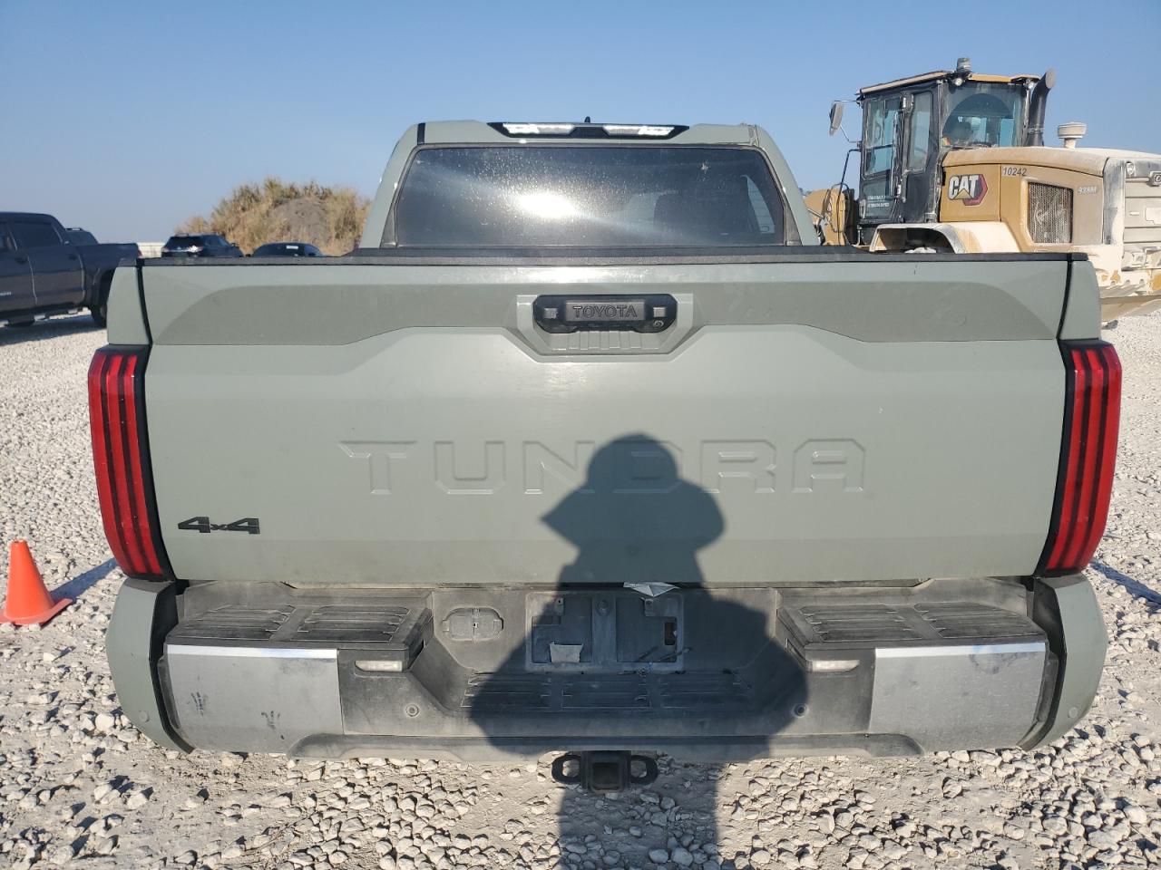 2022 Toyota Tundra Crewmax Sr VIN: 5TFLA5DB7NX041856 Lot: 72492644