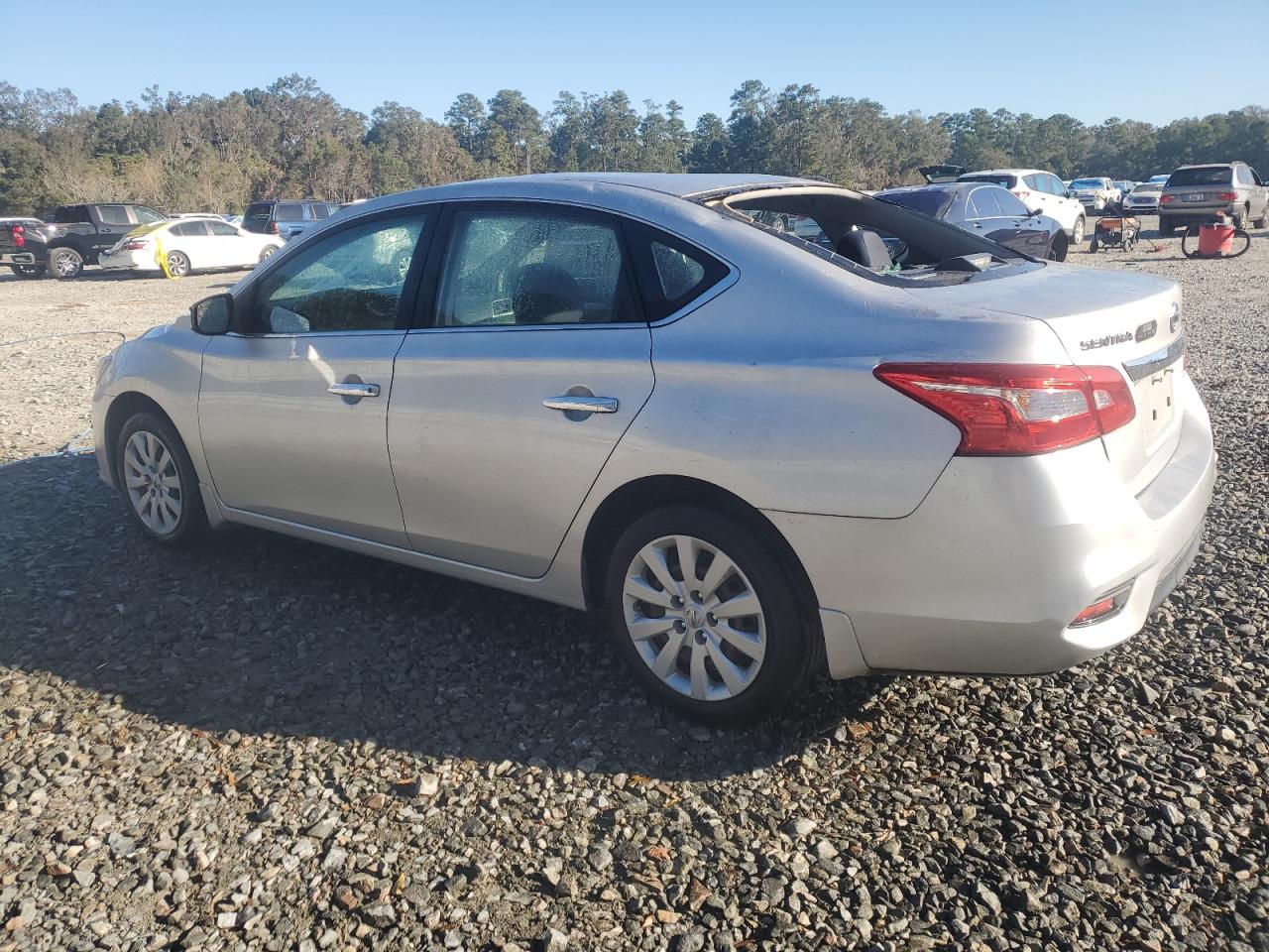 2017 Nissan Sentra - Image 2
