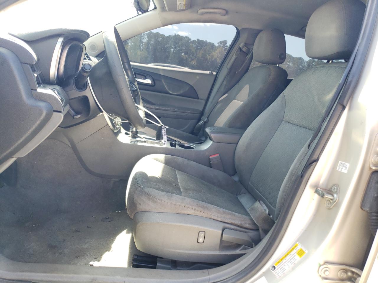 2016 Chevrolet Malibu - Image 7