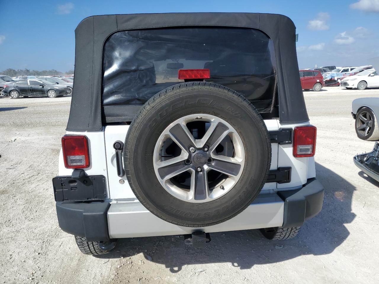2013 Jeep Wrangler - Image 6