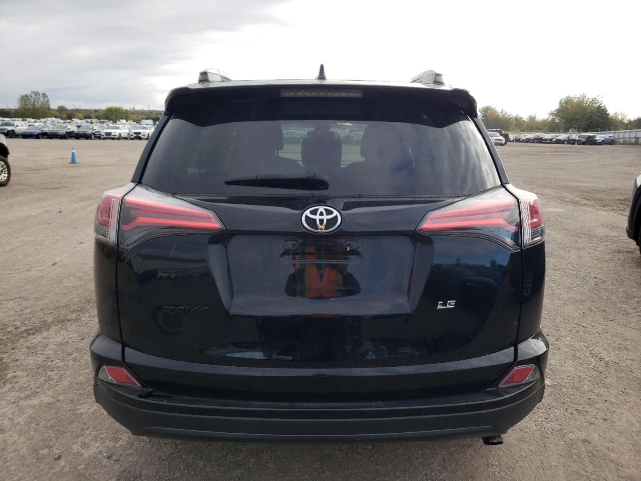 2018 Toyota Rav4 Le VIN: 2T3ZFREV9JW502355 Lot: 75353244