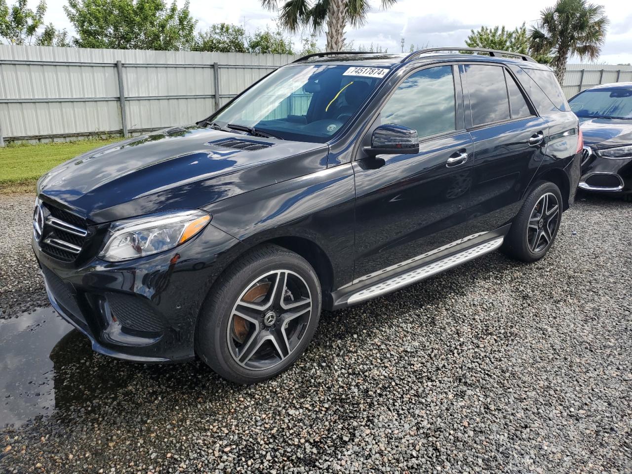 4JGDA5JB0JB138716 2018 MERCEDES-BENZ GLE - Image 1