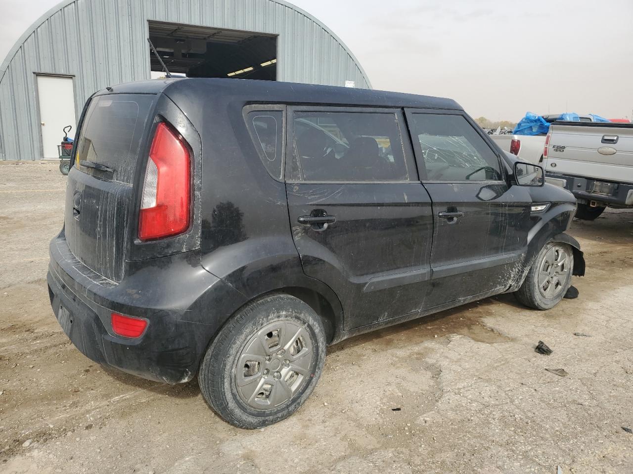 VIN KNDJT2A53D7540702 2013 KIA SOUL no.3