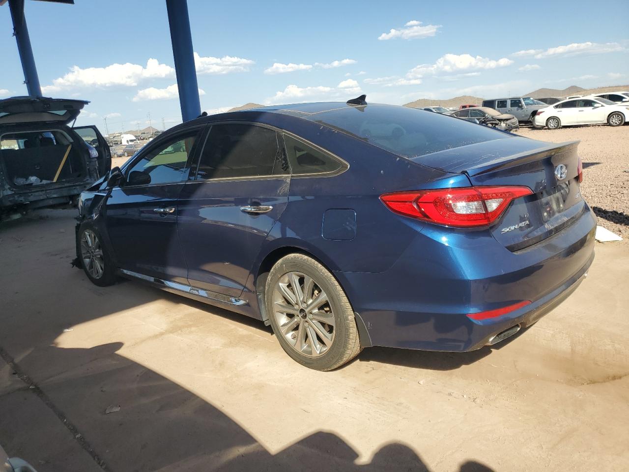 2016 Hyundai Sonata - Image 2