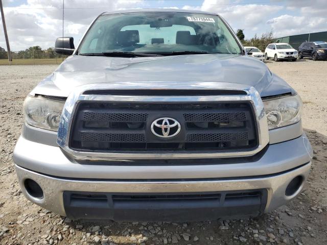  TOYOTA TUNDRA 2013 Srebrny