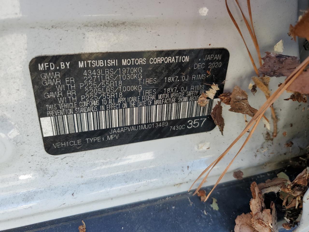 2021 Mitsubishi Outlander - Image 13
