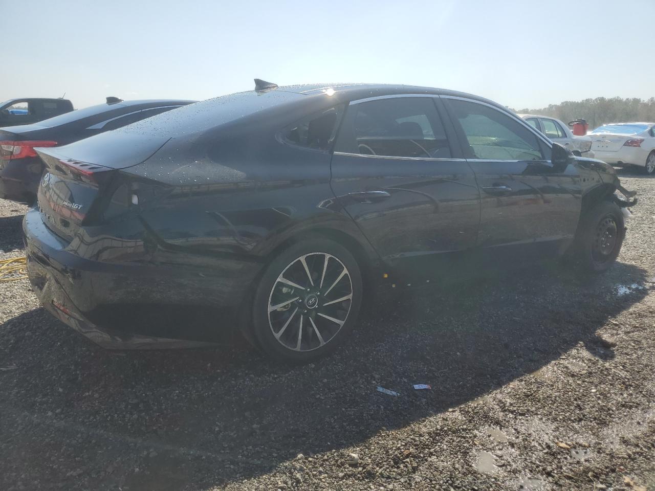2021 Hyundai Sonata - Image 3