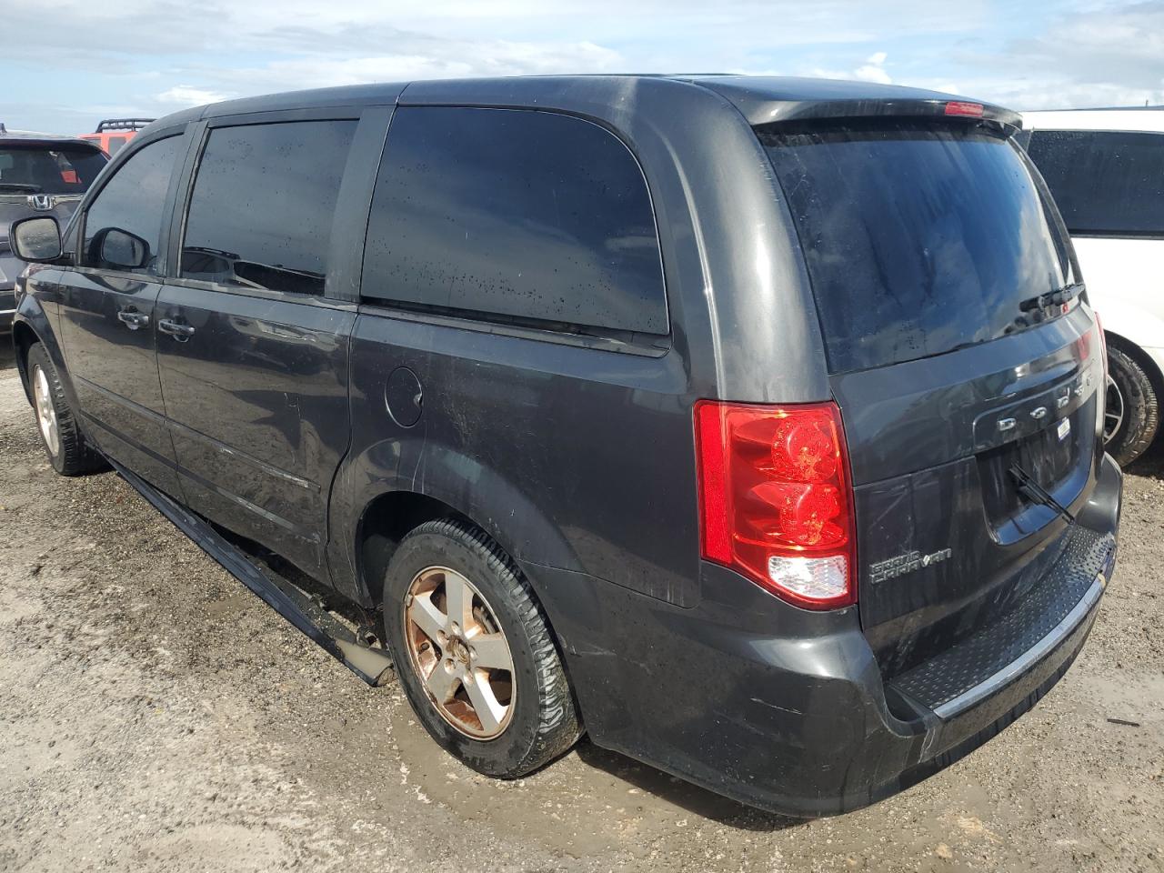 2011 Dodge Grand Caravan Mainstreet VIN: 2D4RN3DG2BR623455 Lot: 74264904