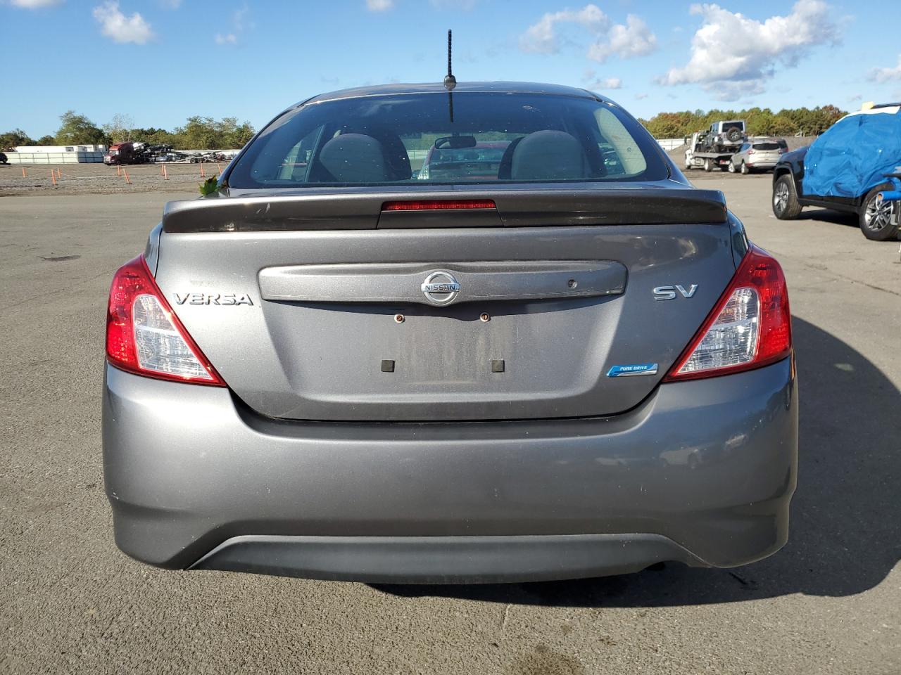 2016 Nissan Versa S VIN: 3N1CN7AP1GL843384 Lot: 74969324