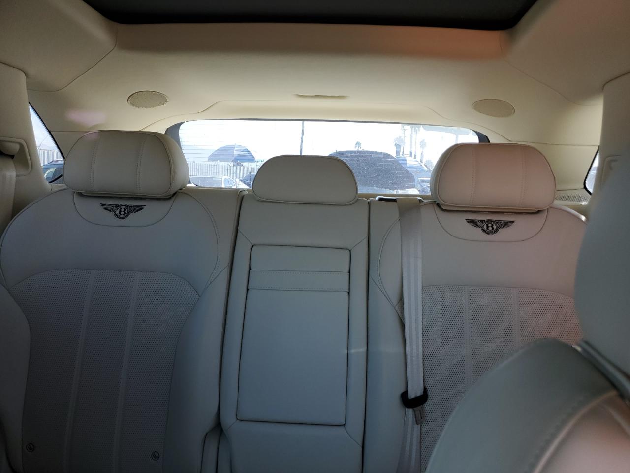 SJAAM2ZV9KC026988 2019 Bentley Bentayga