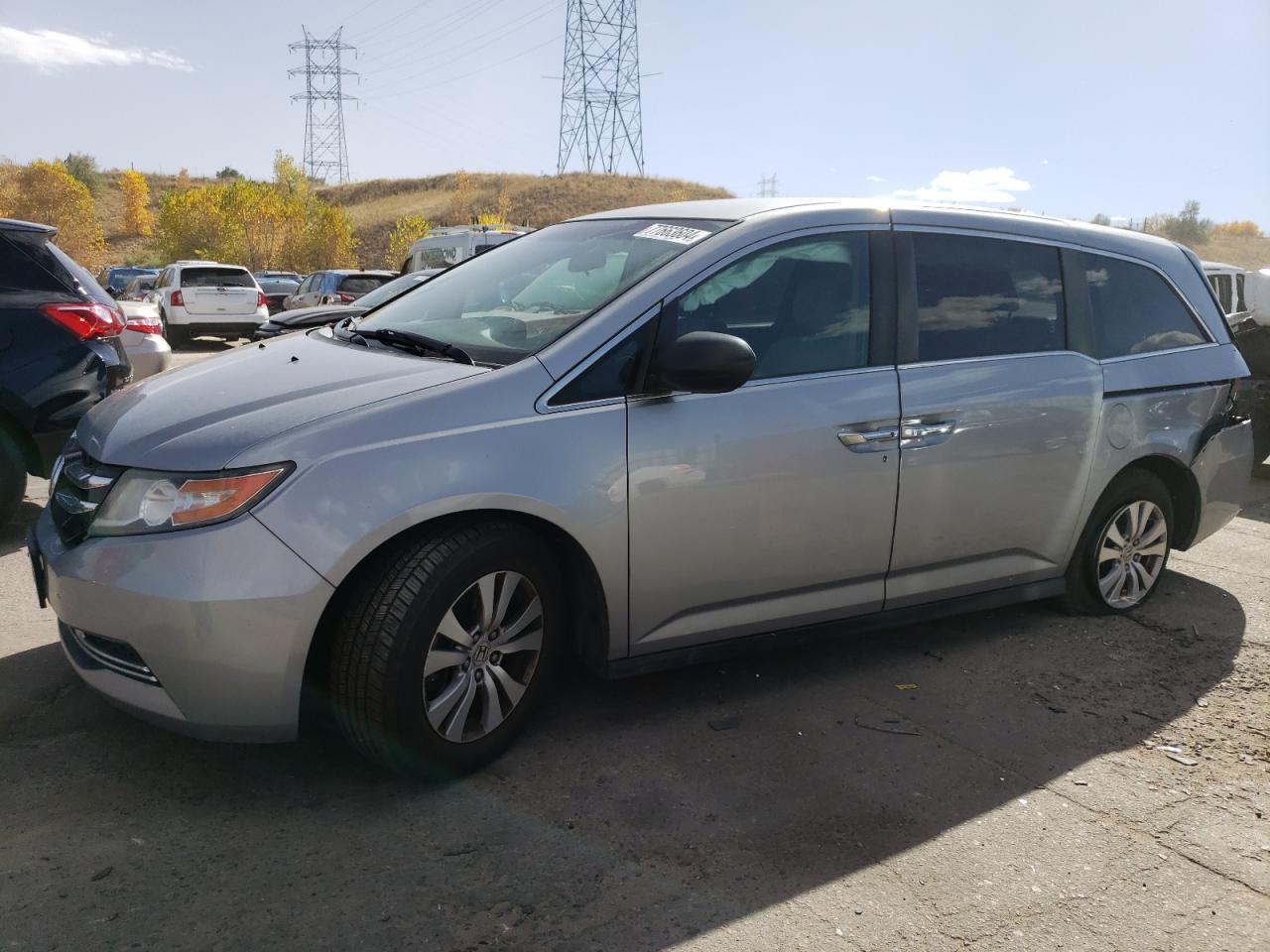 VIN 5FNRL5H33GB077919 2016 HONDA ODYSSEY no.1